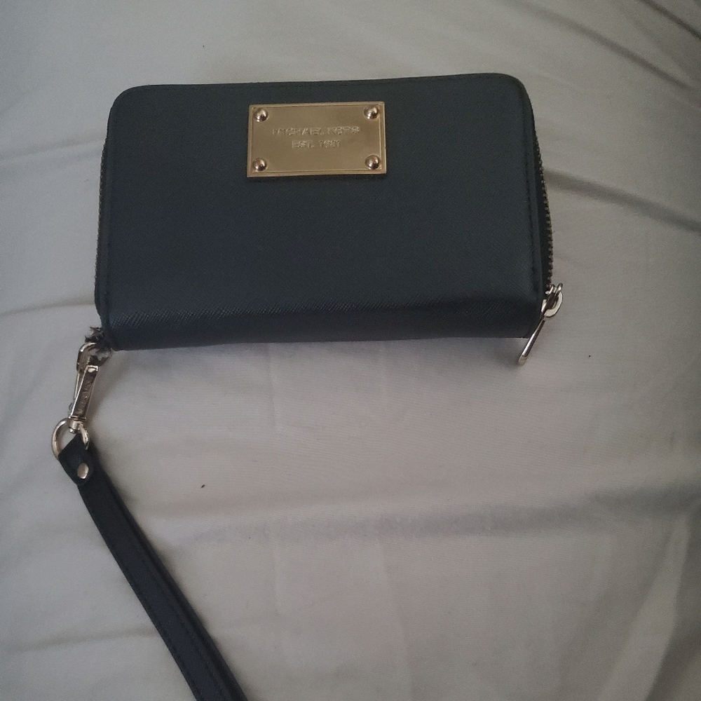 Michael Kors Wristlet